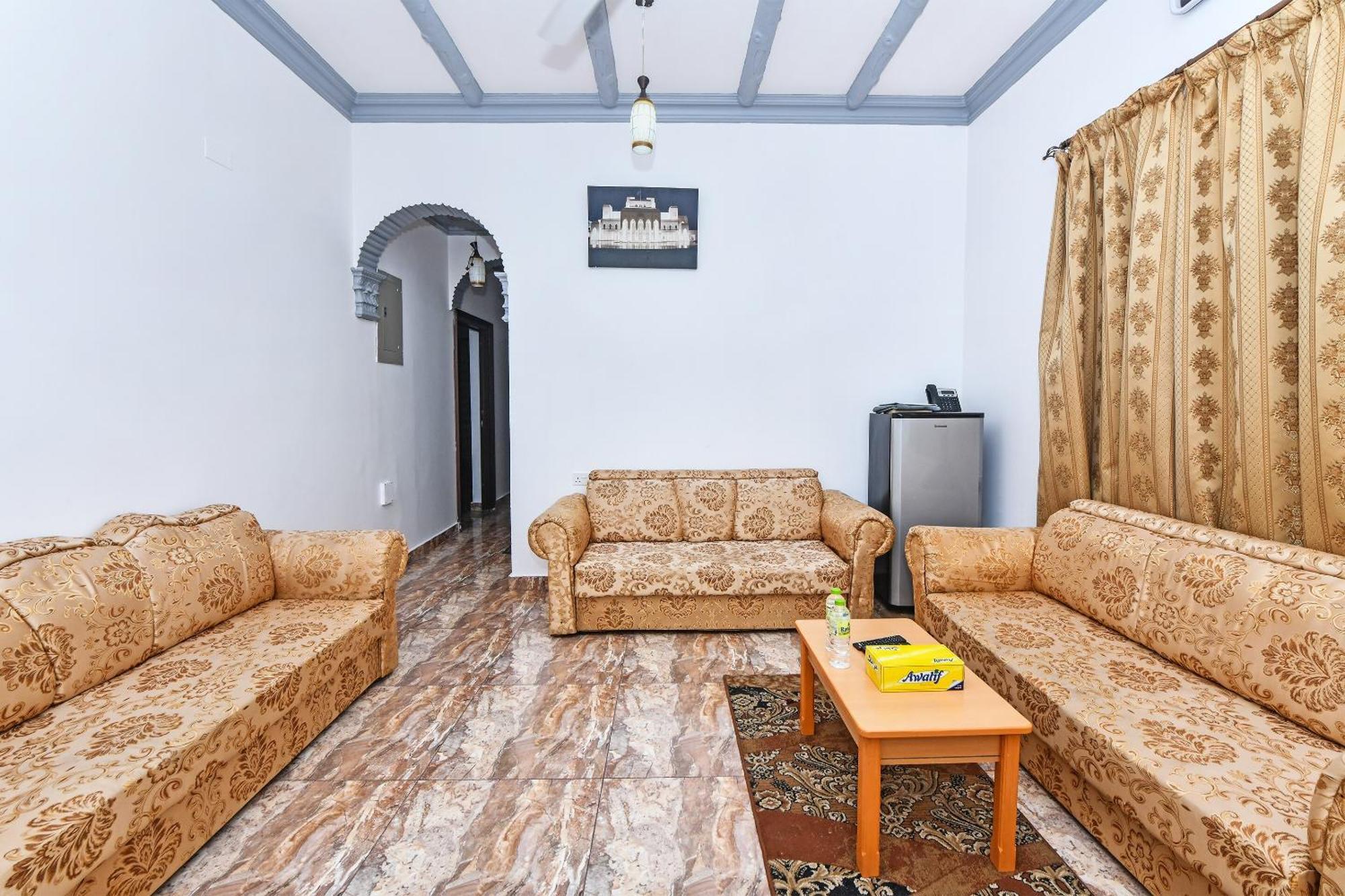 Appartement Oyo 139 Al Ghadeer